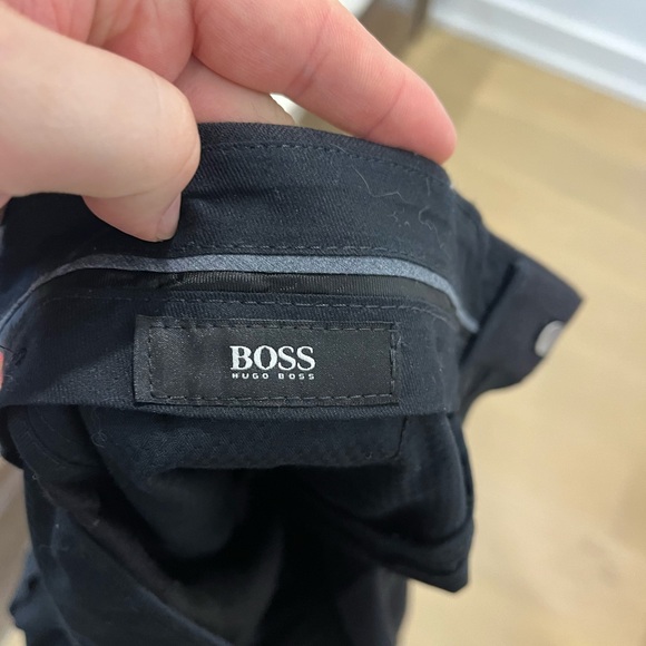 Hugo boss dress pants size 30s - Picture 6 of 7